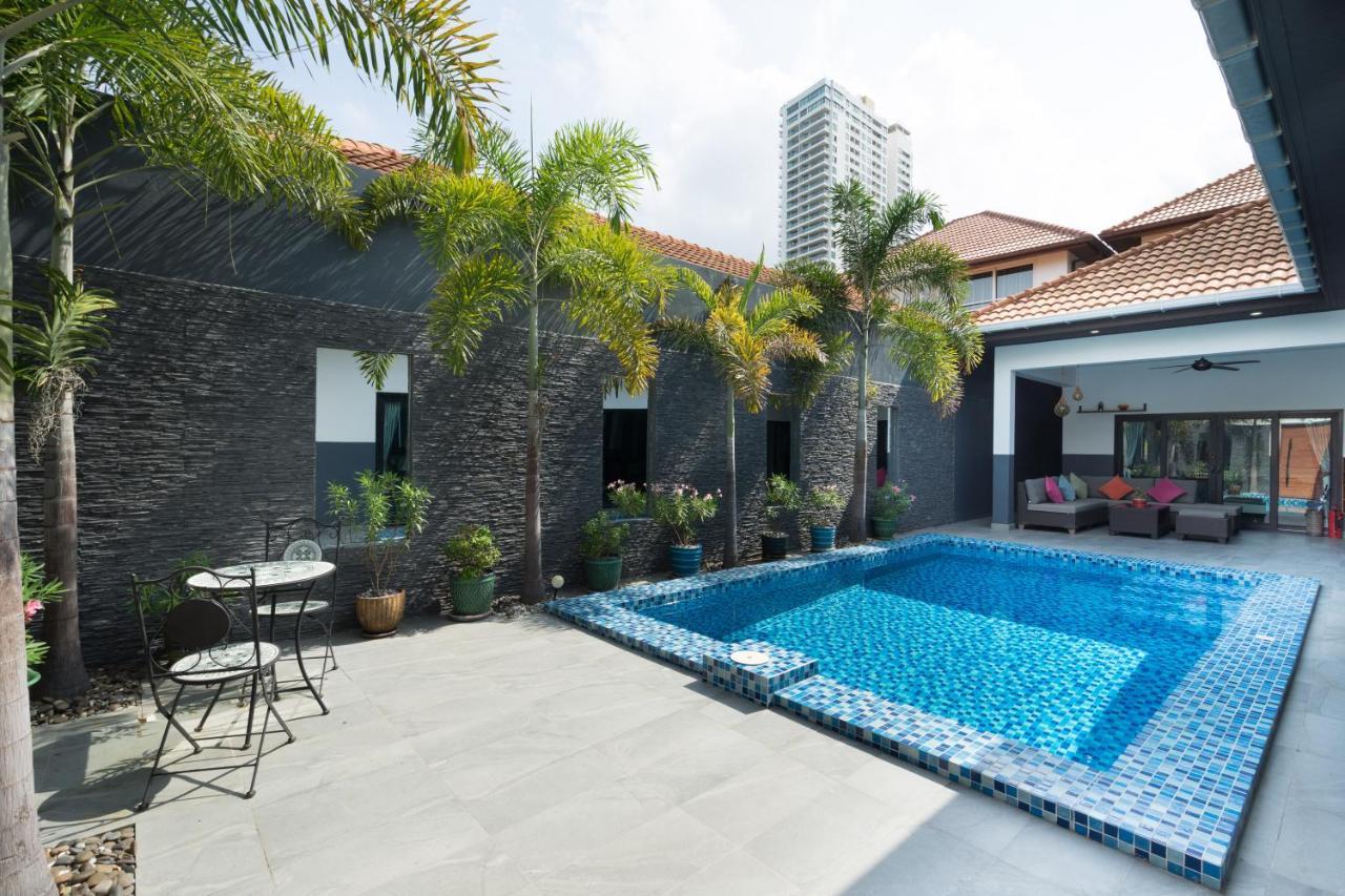 Majestic By Korawan Villa Pattaya Bagian luar foto